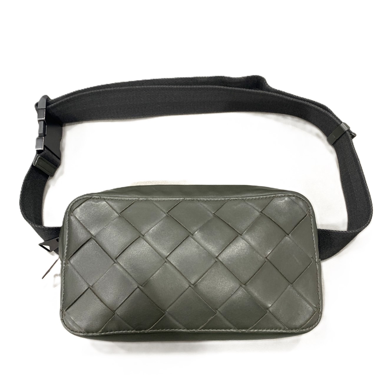 ★BOTTEGA VENETA ボッテガヴェネタ　ウエストポーチ をお買取りさせて頂きました！★芦屋店