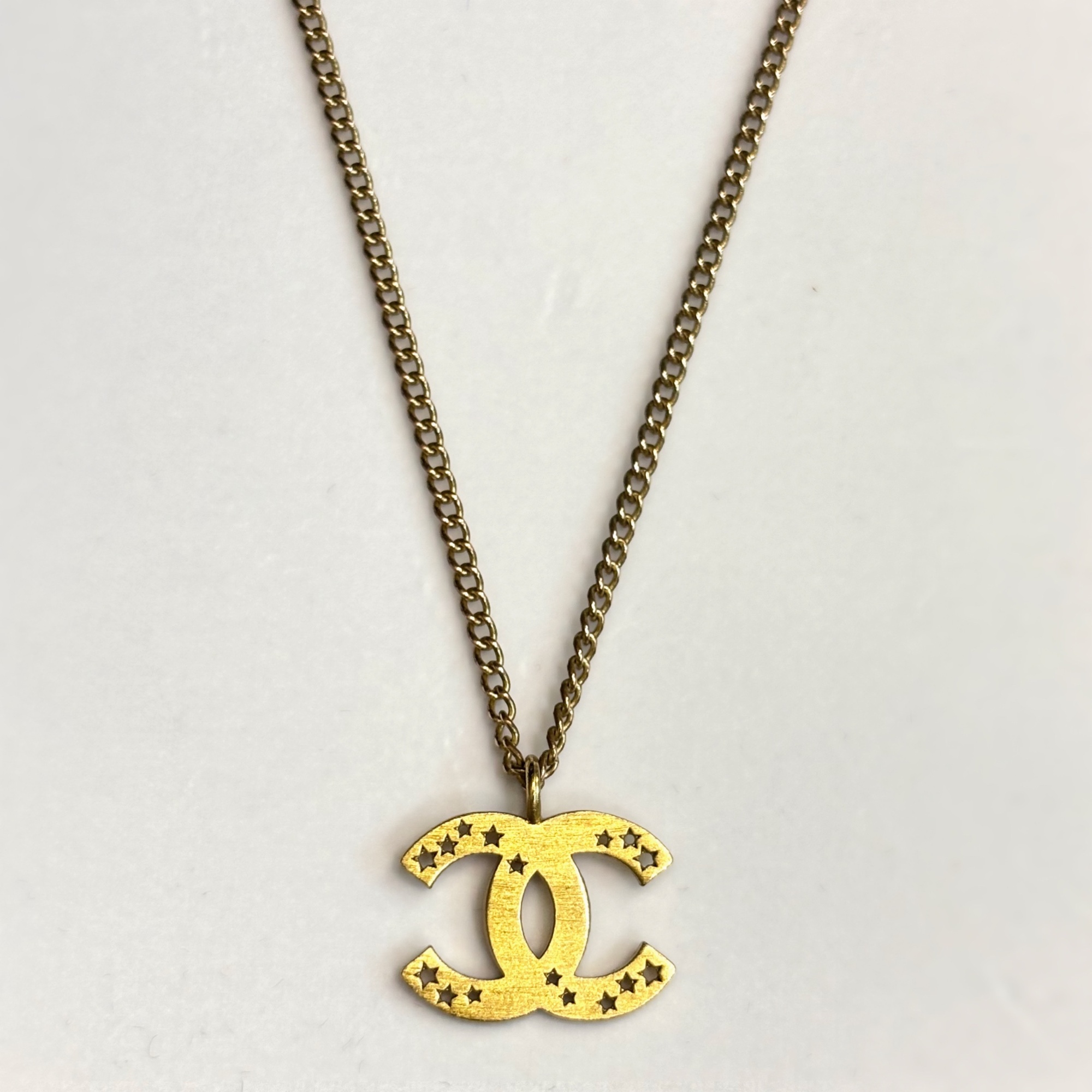 CHANEL・ココマーク スター ペンダントをお買取りさせて頂きました！六甲道店