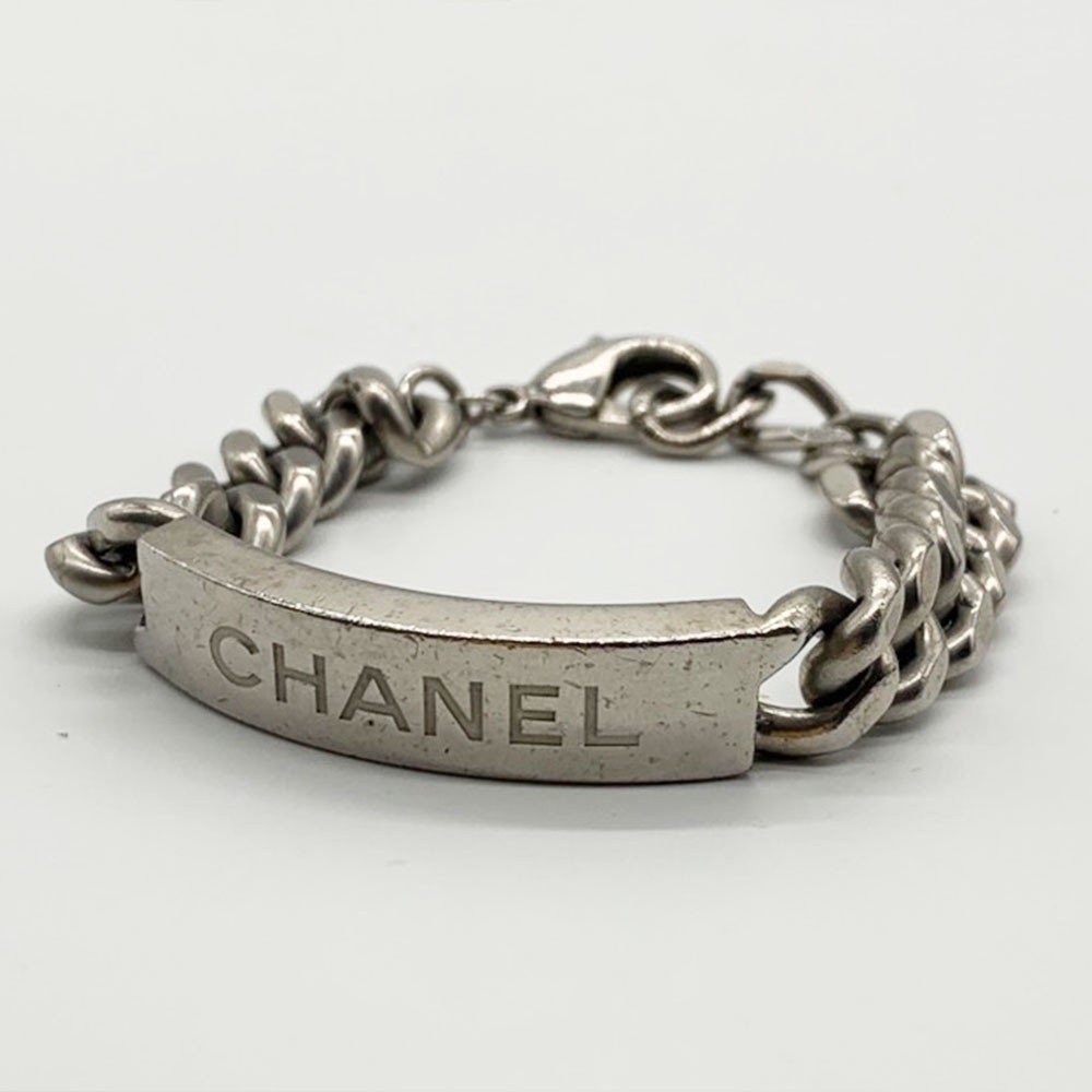 CHANEL・ブレスレット ロゴプレートをお買取りさせて頂きました！六甲道店