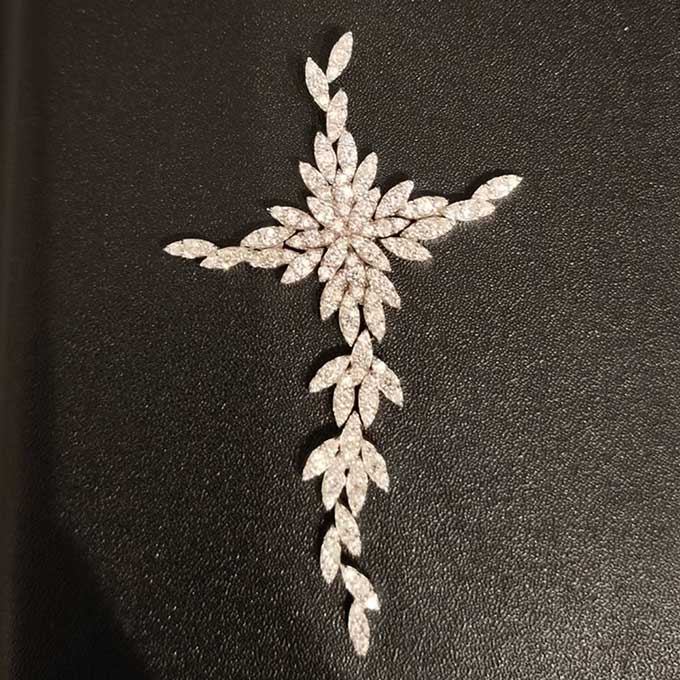 K18WG・ペンダントトップをお買取りさせて頂きました！宝塚店